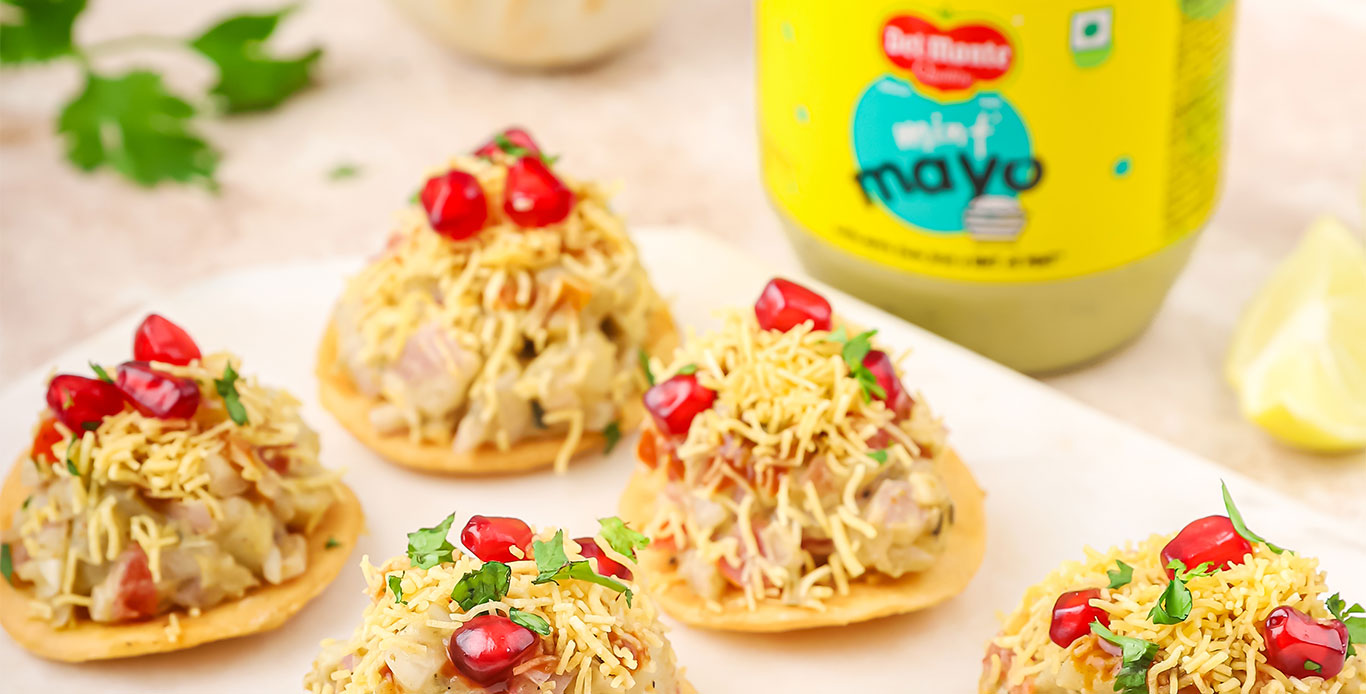 POTATO POMEGRANATE MINT MAYO SEV PURI