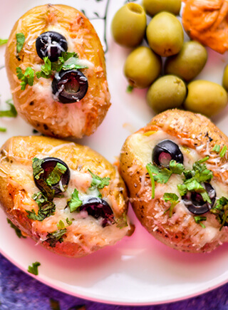 JACKET POTATOES WITH achari MAYO